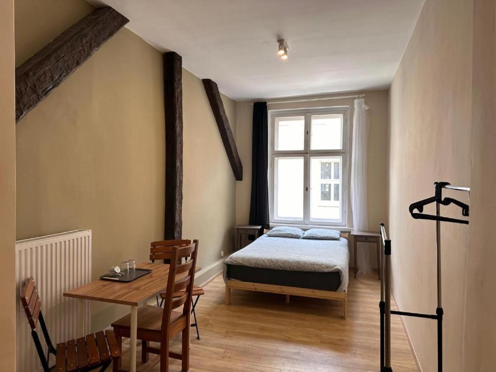 Apolla 34 Aparthotel Poznań Exteriör bild